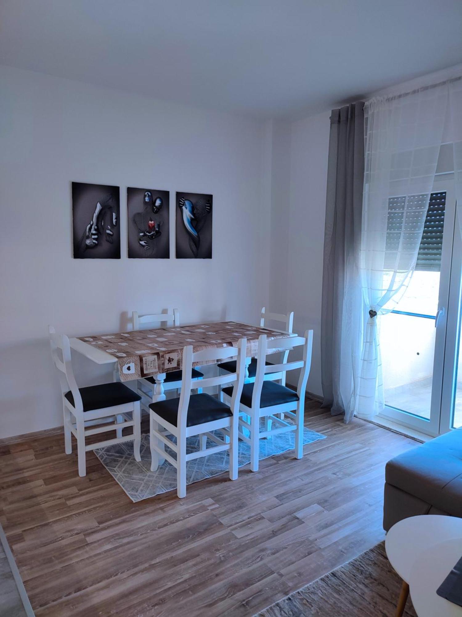 Sabi Apartment Golem Qerret Eksteriør billede